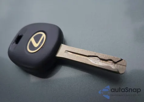 2003 Lexus Es 300 z USA, uszkodzony, nr VIN JTHBF30G836014329